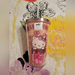 NWT Hello Kitty 17 oz Tumbler Cup by Zak